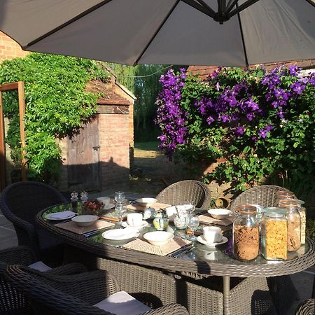 Lime Trees Farm Bed & Breakfast Bicester Exterior photo